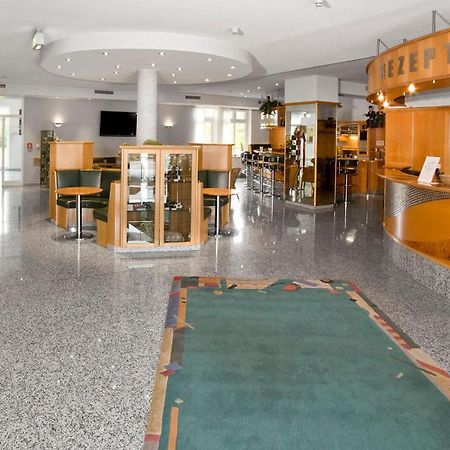 Fairway Hotel Занкт-Леон-Рот Екстер'єр фото