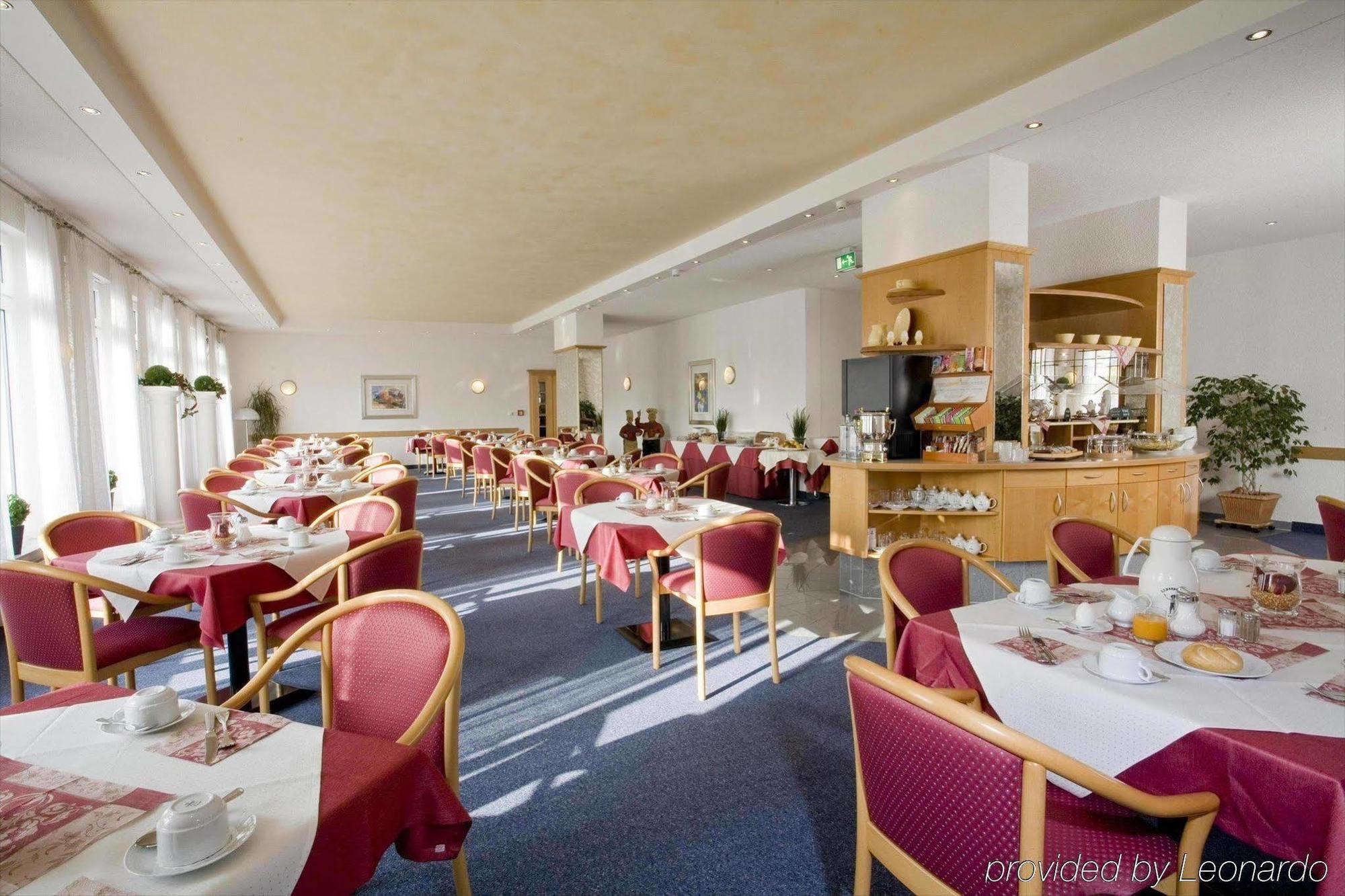 Fairway Hotel Занкт-Леон-Рот Екстер'єр фото